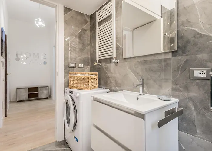 A Casa Di Max - Battistini Station 