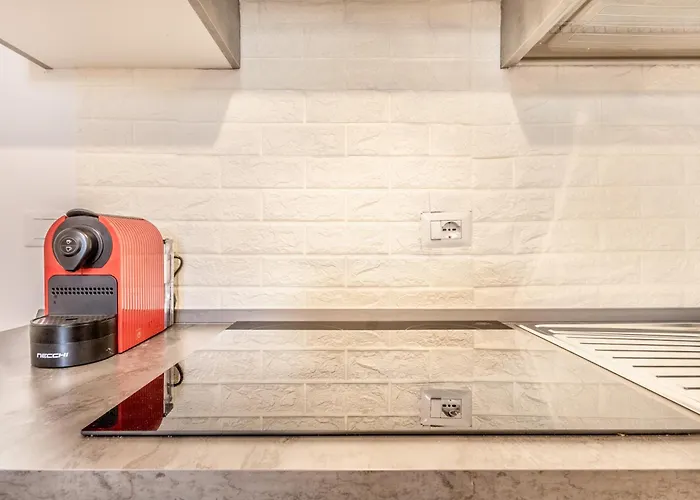 A Casa Di Max - Battistini Station 